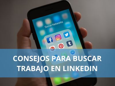 teléfono movil con aplicaciones como Linkedin